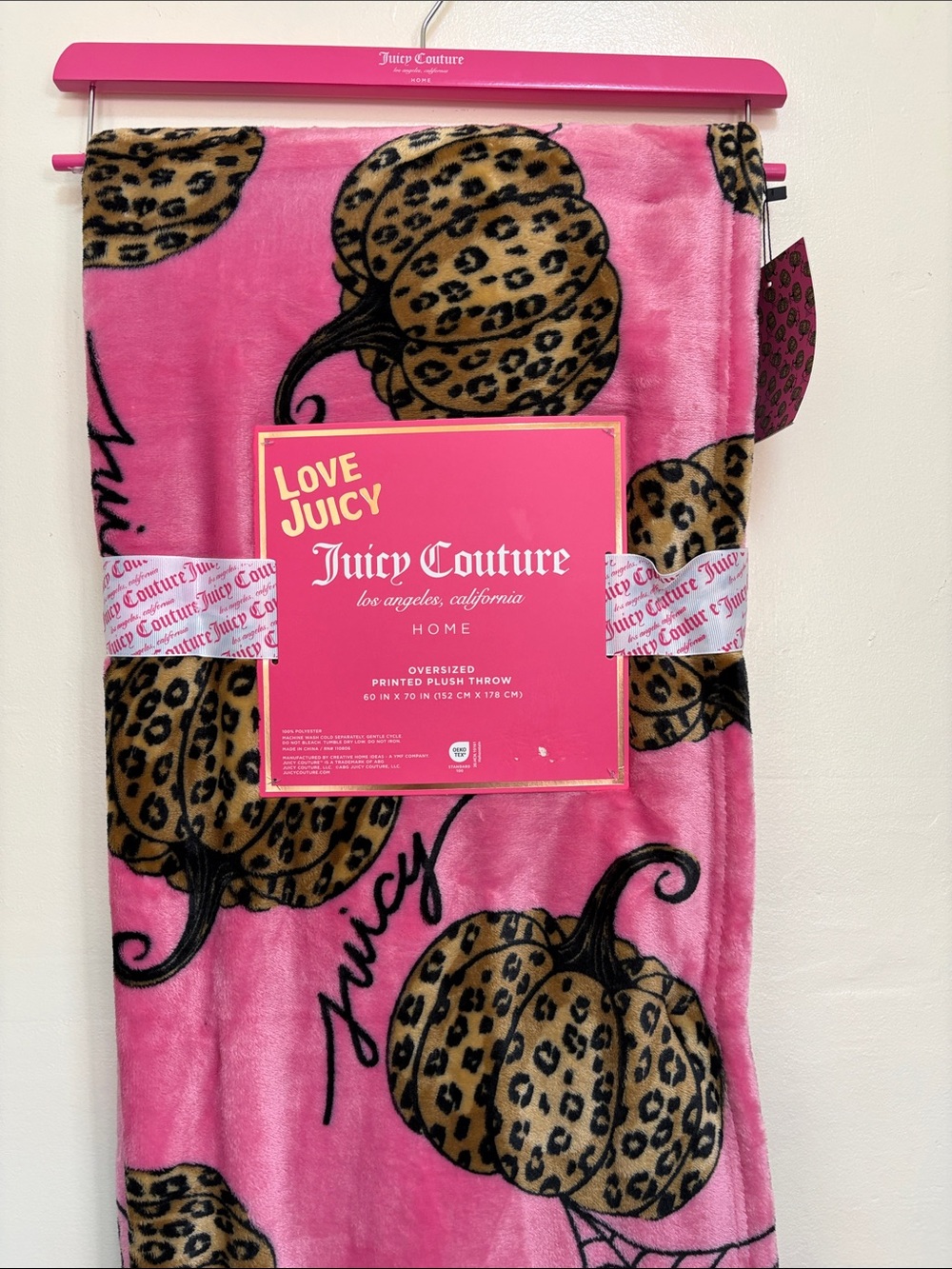 NWT Juicy Couture Pink Background w/Leopard Pumpkins & Spider Web Plush Throw